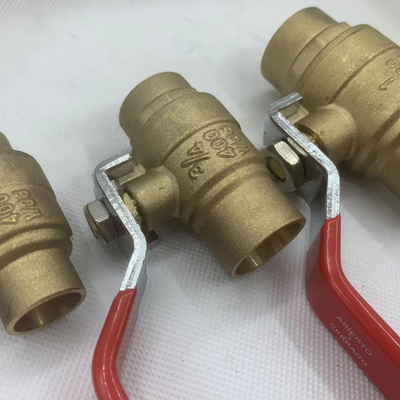 Mexique vente à chaud 1/2 pouce de gaz Femme filé forgé laiton soudé plein soupape à bille