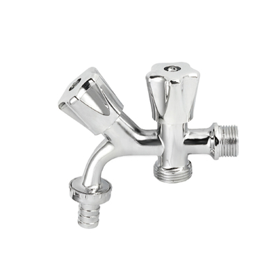 Nouveau design robinets d'eau en laiton à deux sorties
