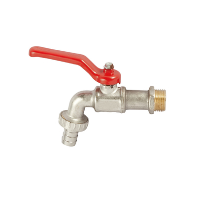 à base d'eau de robinet en laiton