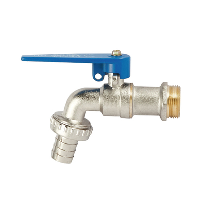 à base d'eau de robinet en laiton