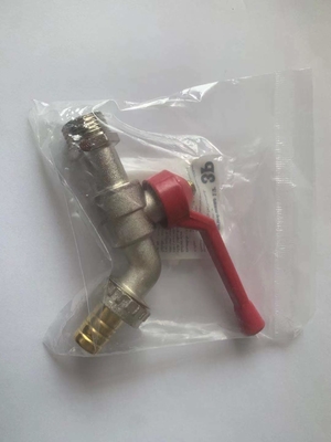 Thaïlande eau de zinc en alliage de bib coq robinet
