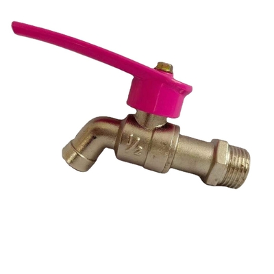 Chine fournisseur bienvenue Brass Bibcock robinet avec poignée petit robinet