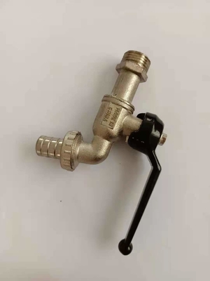 L'irrigation en laiton agricole de valve de Bibcock tape 5 ans de garantie