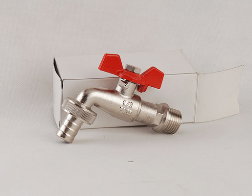 Modèle verrouillable Design du robinet 3D de jardin de coq de bavoir de tuyau de l'hôtel 120gram 1/2inch