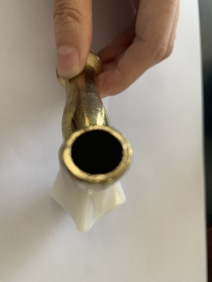 Coq en laiton de bavoir monté par plate-forme non de rouillement pour la machine à laver