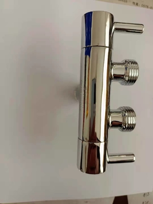 Valve d'angle 3/8inch en laiton antiusure pendant le temps de longue durée de bec de l'eau de toilette