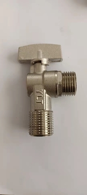 1/2Inch a passé la valve au bichromate de potasse d'angle de toilettes de soupape d'arrêt d'angle d'évier